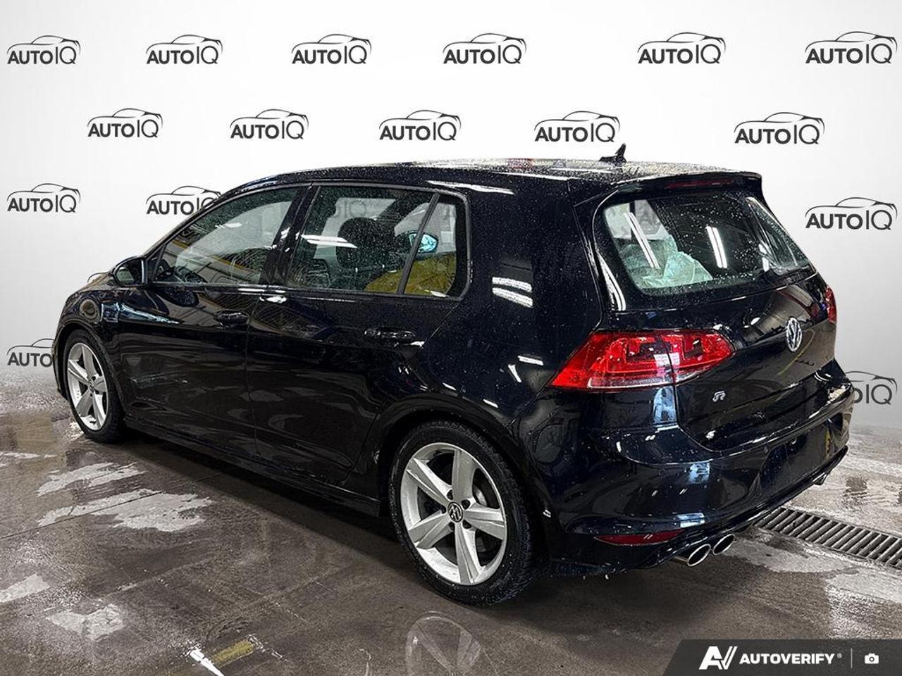 2017 Volkswagen Golf R 2.0 TSI 4Motion Photo