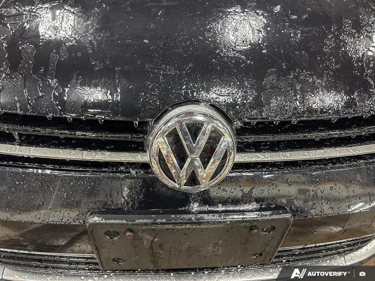 2017 Volkswagen Golf R 2.0 TSI 4Motion Photo