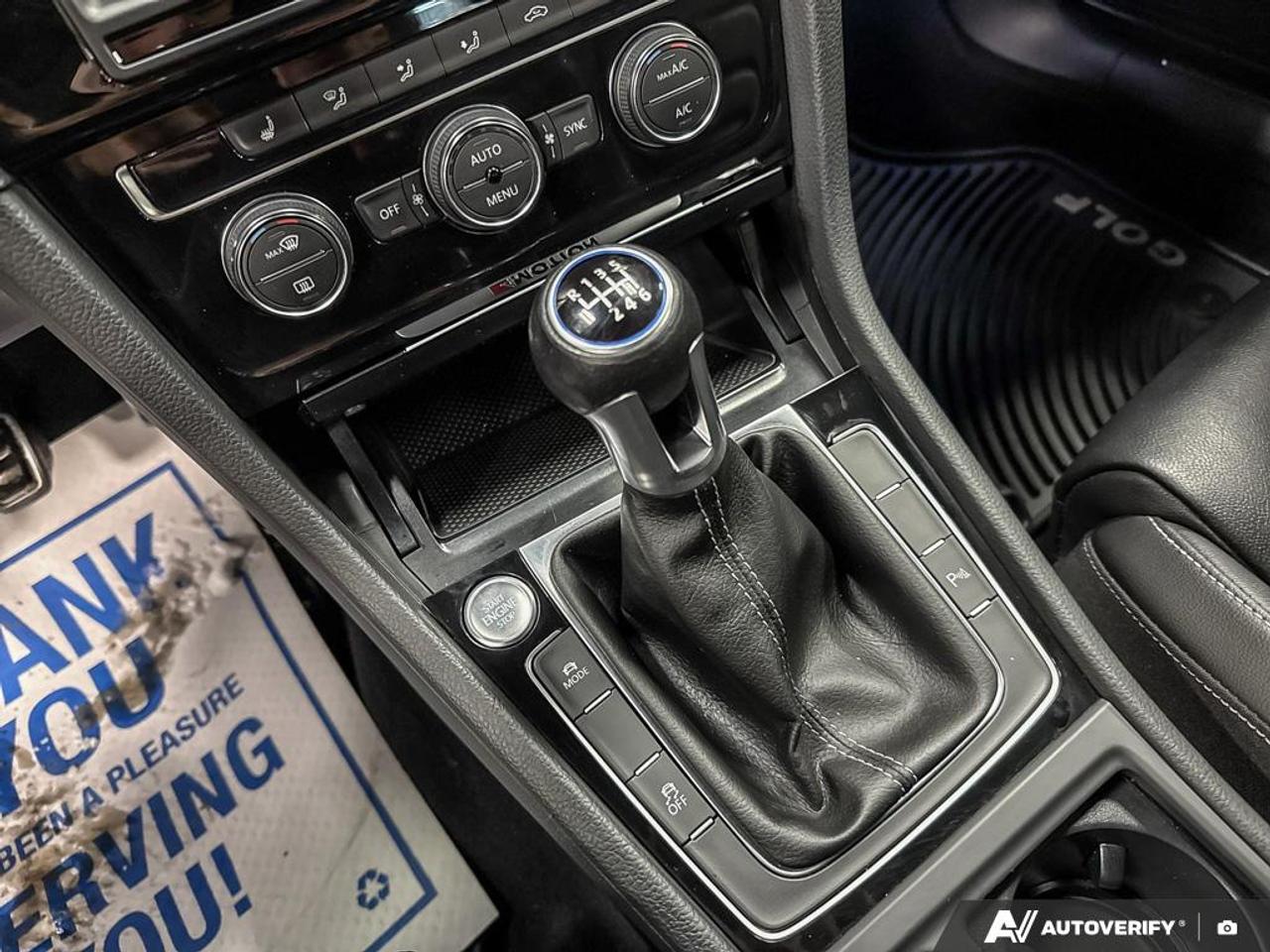 2017 Volkswagen Golf R 2.0 TSI 4Motion Photo