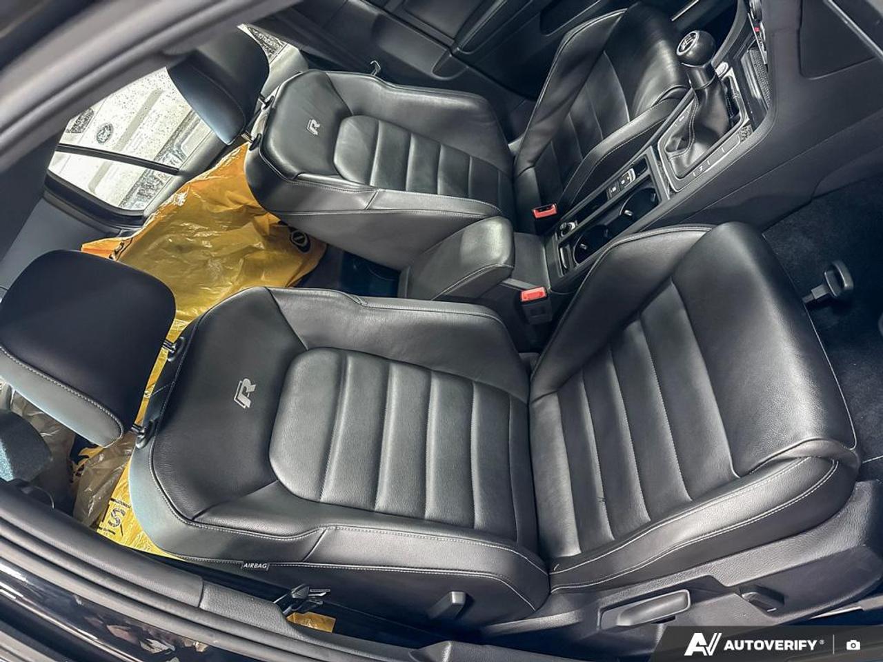 2017 Volkswagen Golf R 2.0 TSI 4Motion Photo