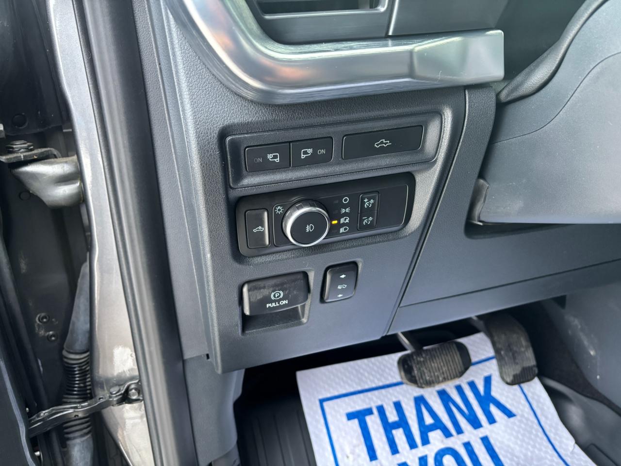 2022 Ford F-150 2022 Ford F150 Lariat SuperCrew 4WD Photo