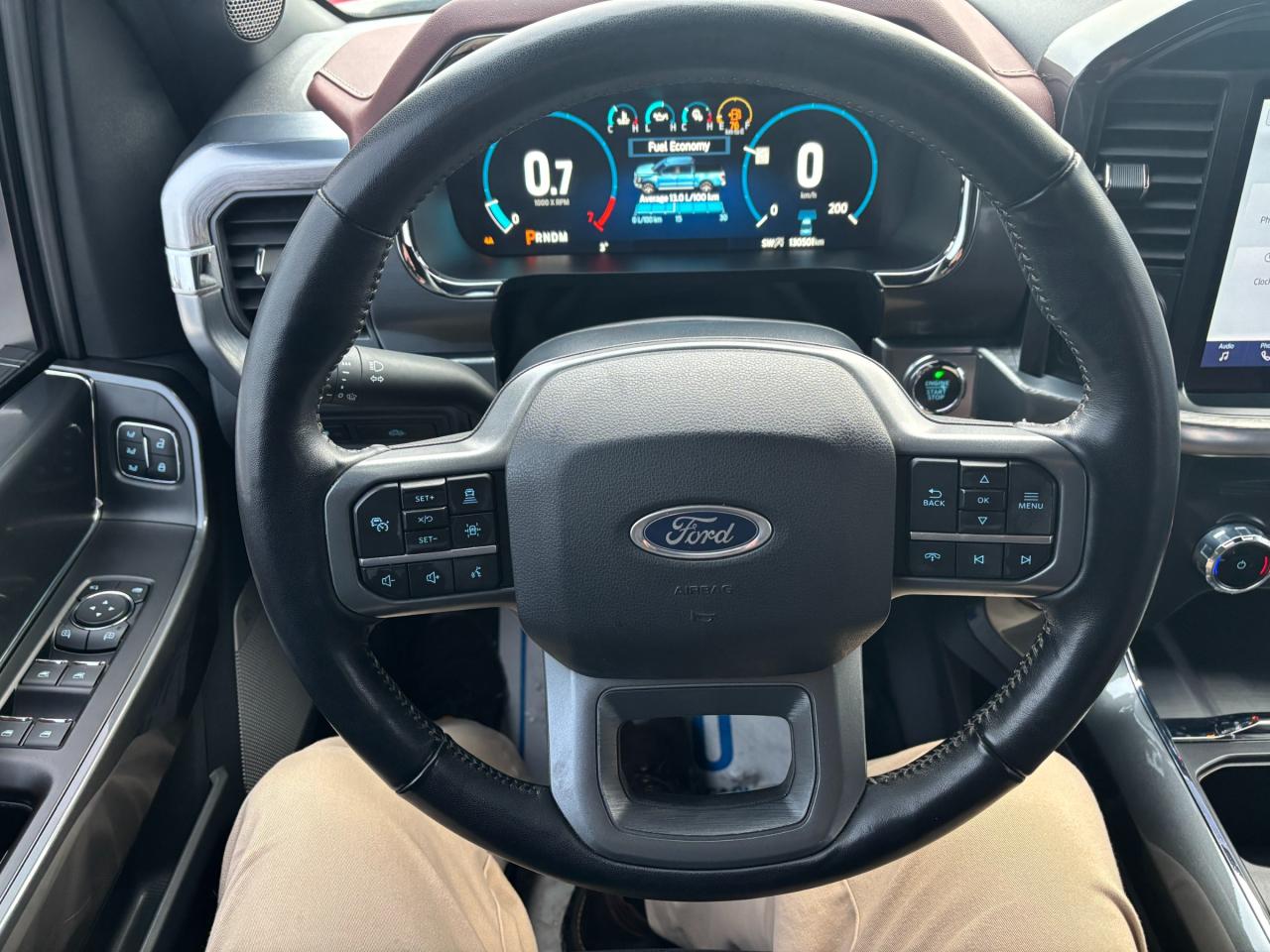 2022 Ford F-150 2022 Ford F150 Lariat SuperCrew 4WD Photo