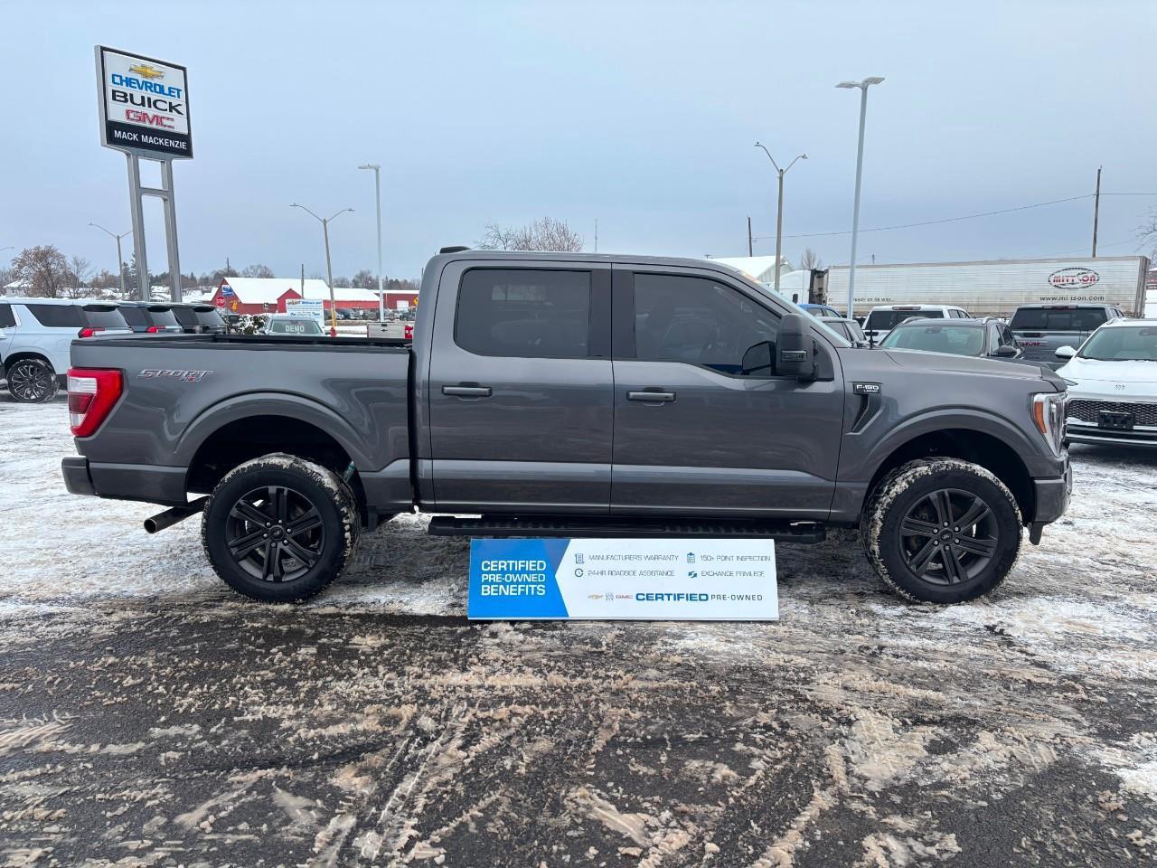 2022 Ford F-150 2022 Ford F150 Lariat SuperCrew 4WD Photo