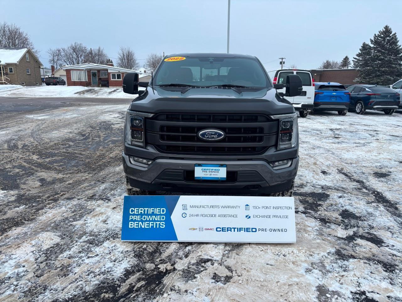 2022 Ford F-150 2022 Ford F150 Lariat SuperCrew 4WD Photo0