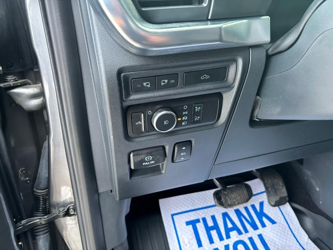 2022 Ford F-150 2022 Ford F150 Lariat SuperCrew 4WD Photo