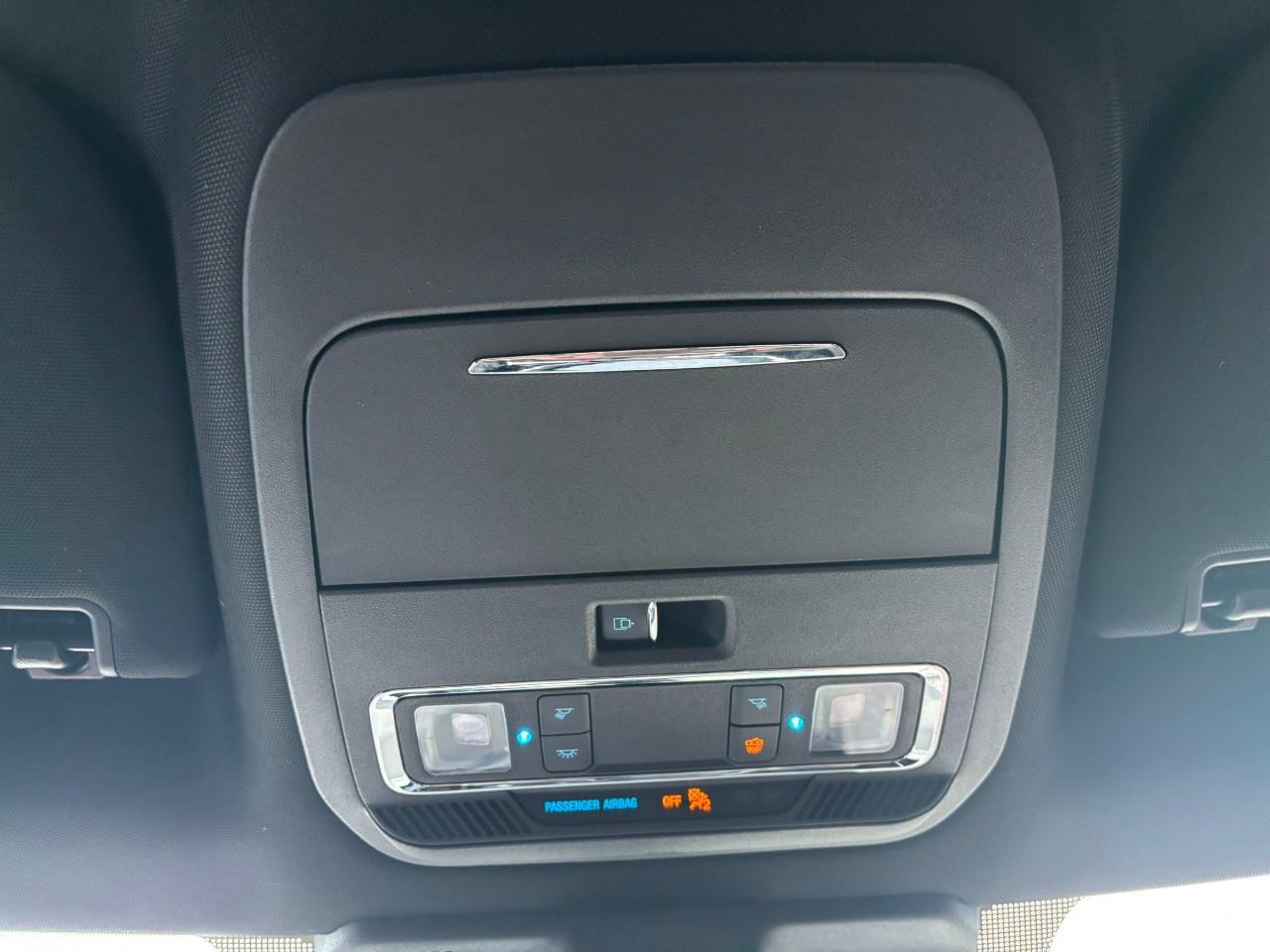 2022 Ford F-150 2022 Ford F150 Lariat SuperCrew 4WD Photo