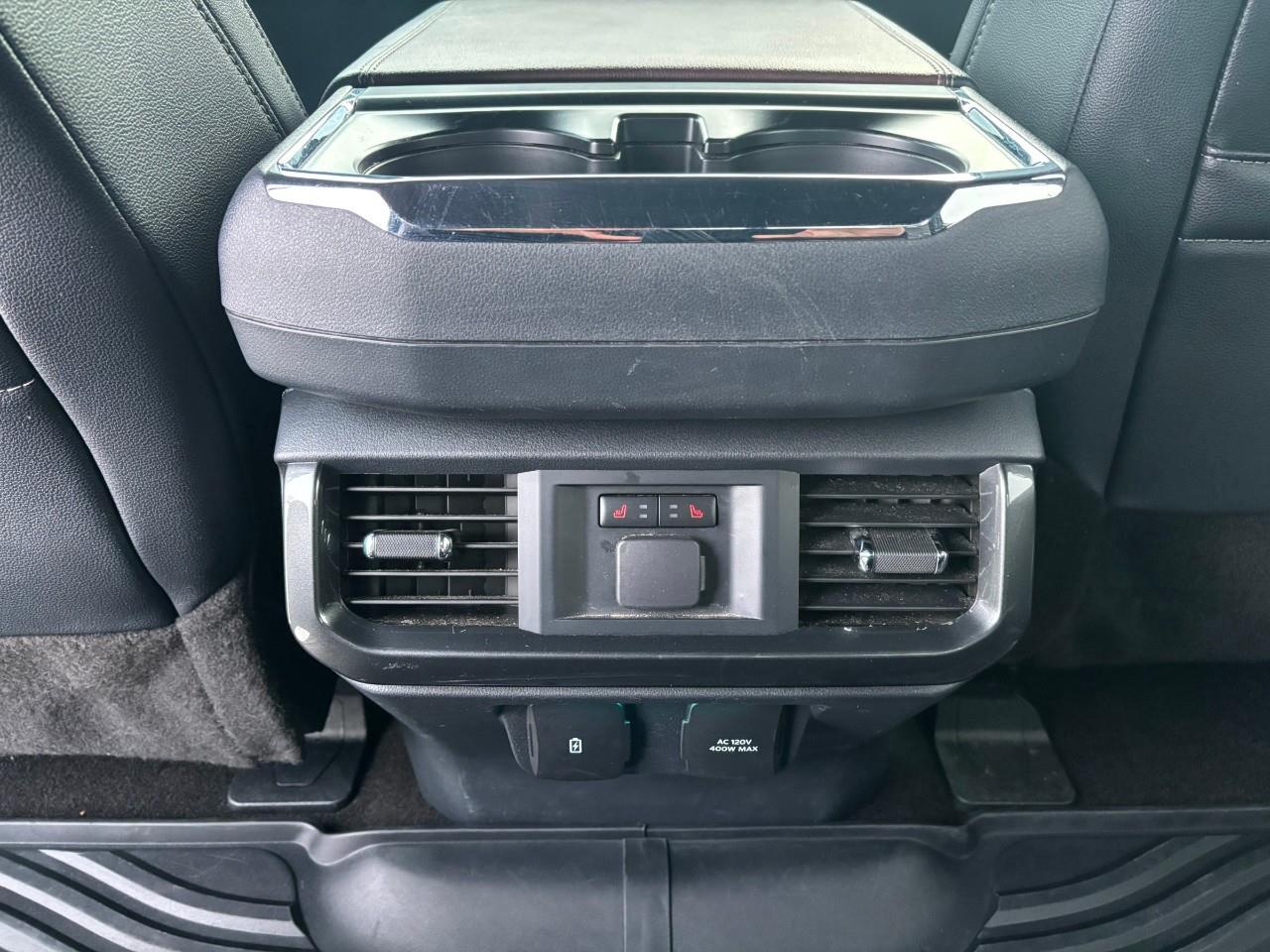 2022 Ford F-150 2022 Ford F150 Lariat SuperCrew 4WD Photo