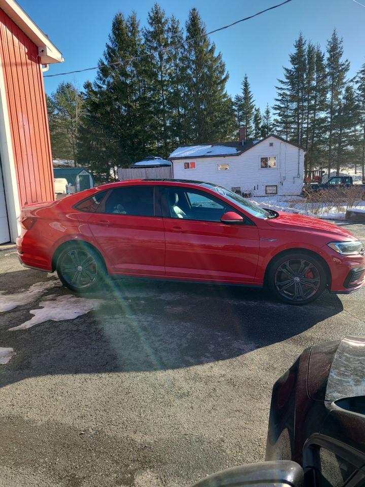 2019 Volkswagen Jetta GLI - Photo #3