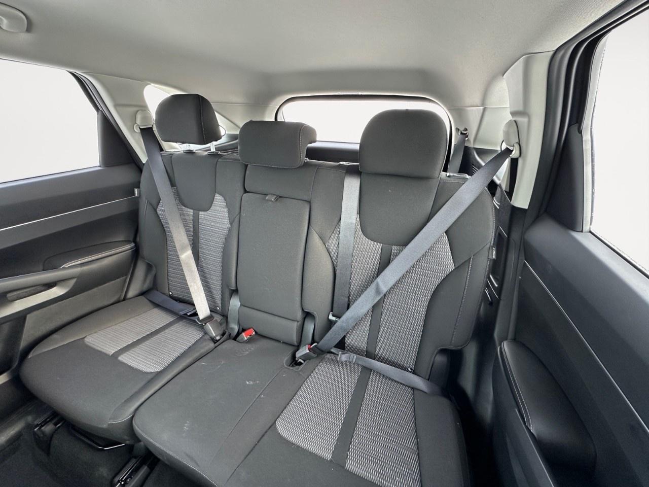 2025 Kia Sorento LX AWD Photo