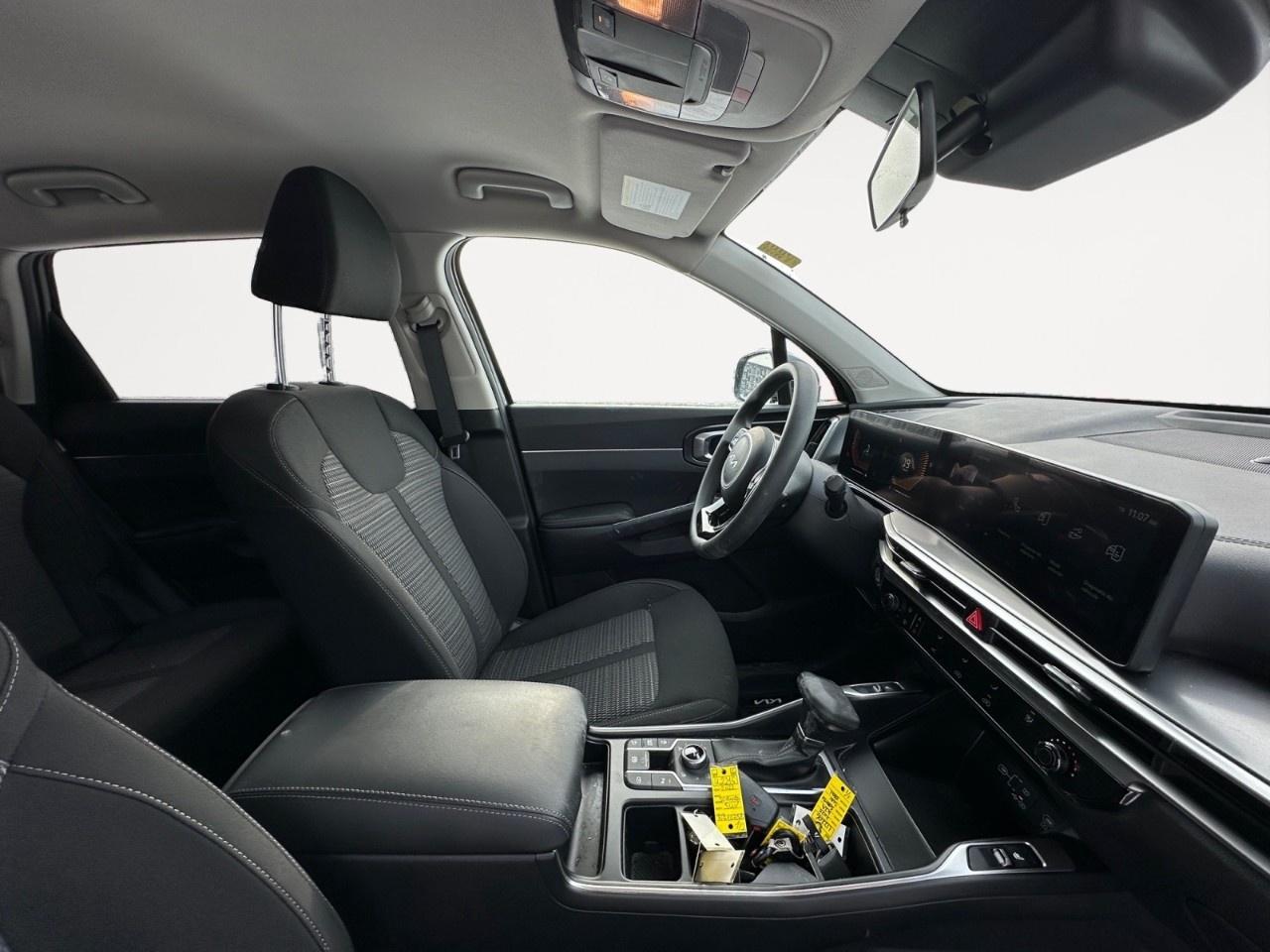 2025 Kia Sorento LX AWD Photo