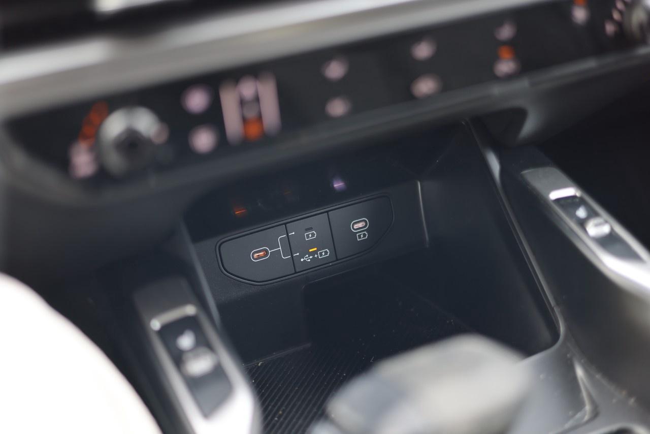 2025 Kia Sorento LX AWD Photo