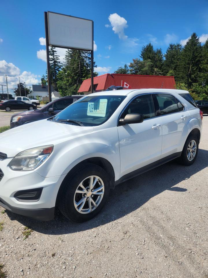 2017 Chevrolet Equinox LS Photo