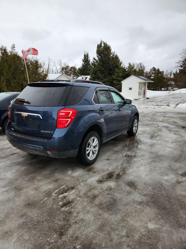 2016 Chevrolet Equinox AWD 4DR LT Photo3