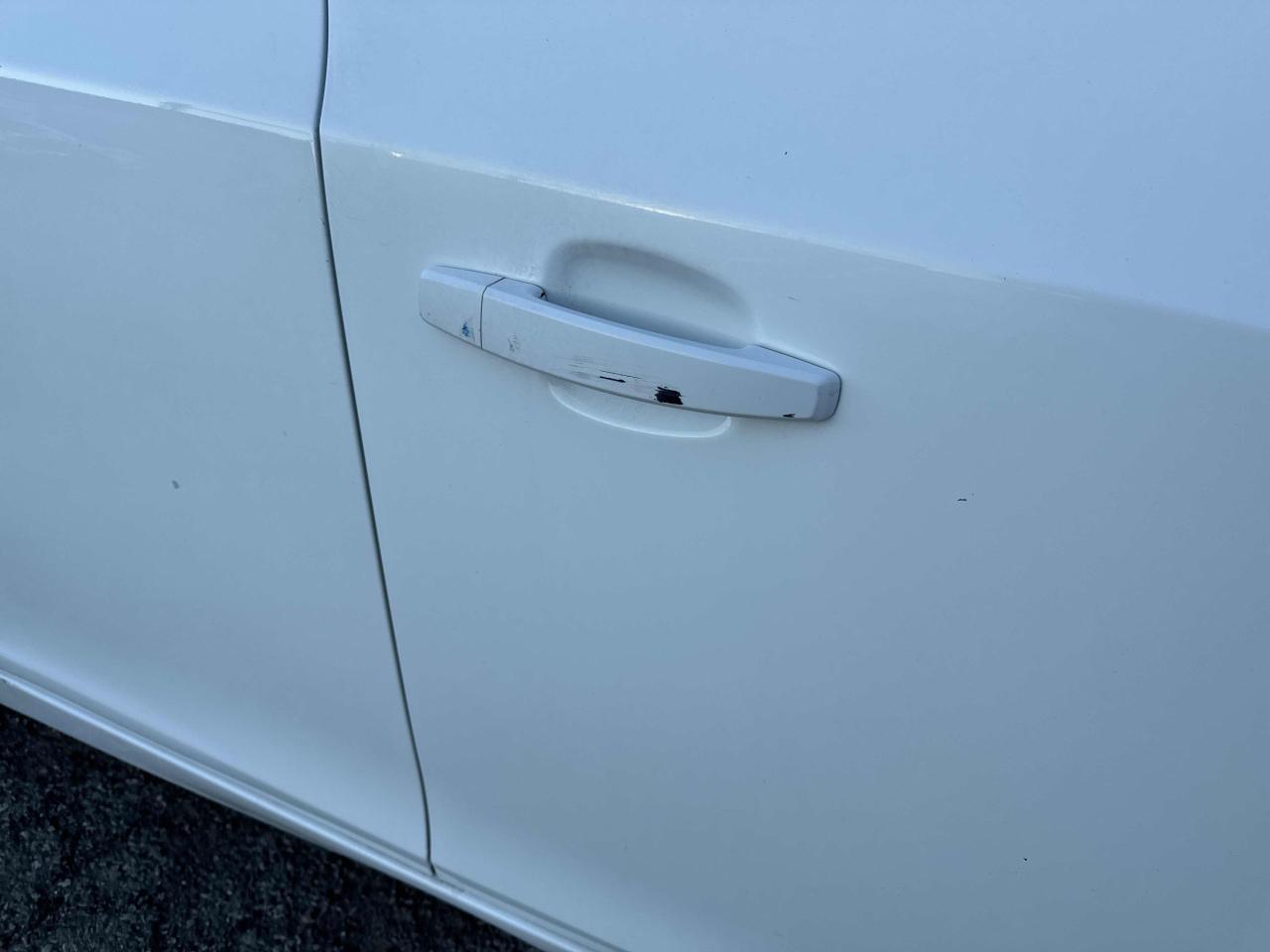 2016 Chevrolet Cruze LT MODEL Photo