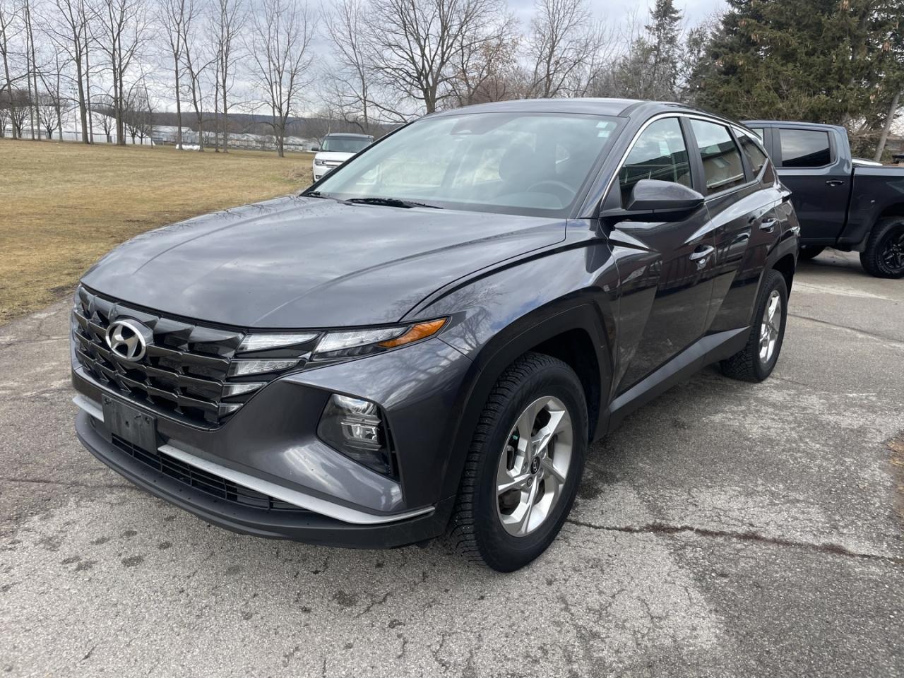 2023 Hyundai Tucson Essential AWD Photo0