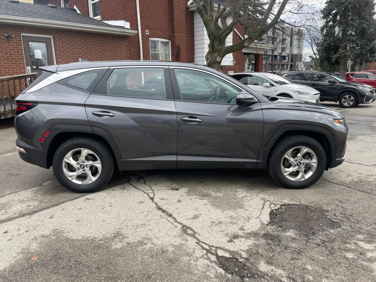 2023 Hyundai Tucson Essential AWD Photo
