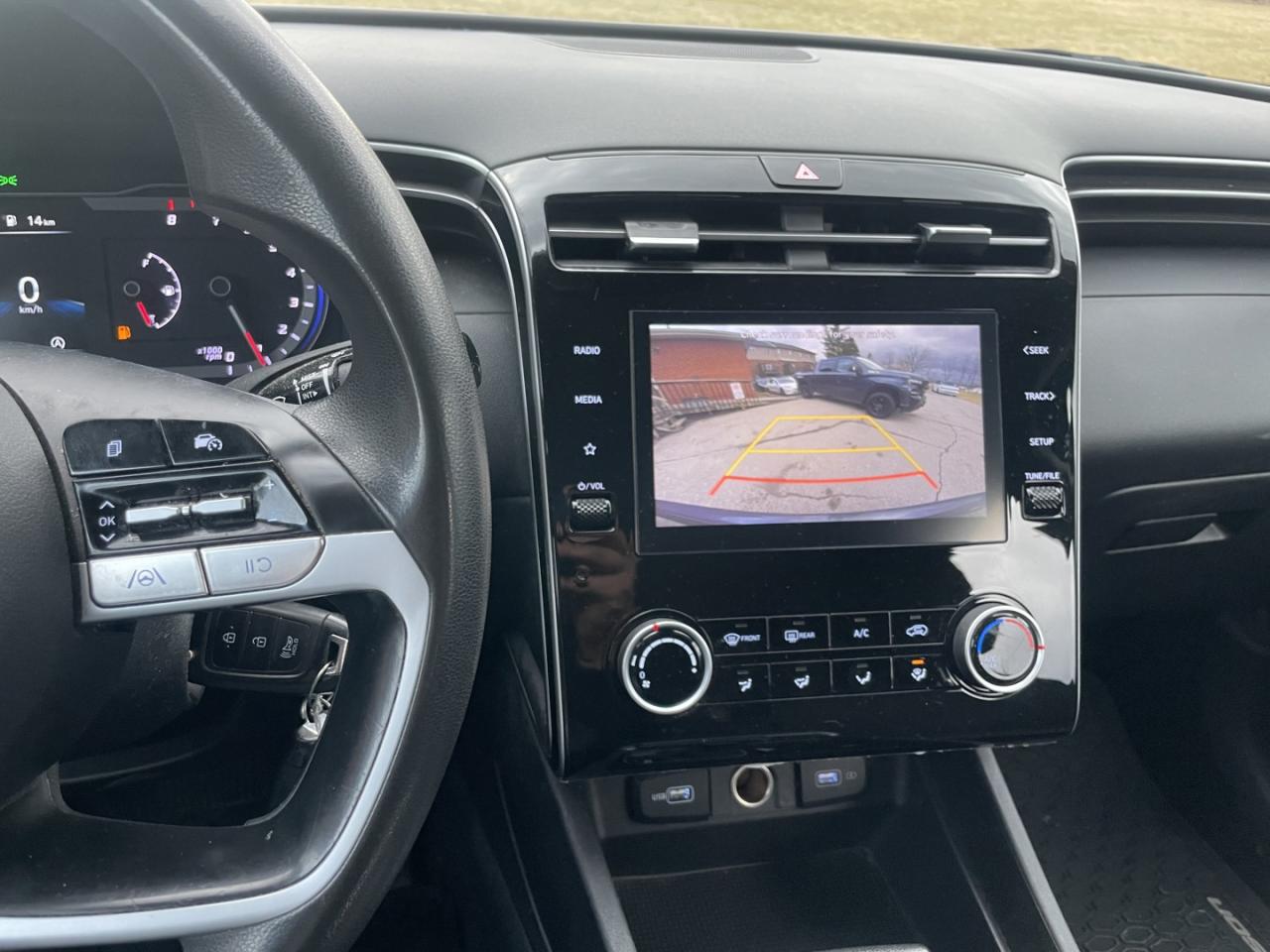 2023 Hyundai Tucson Essential AWD Photo