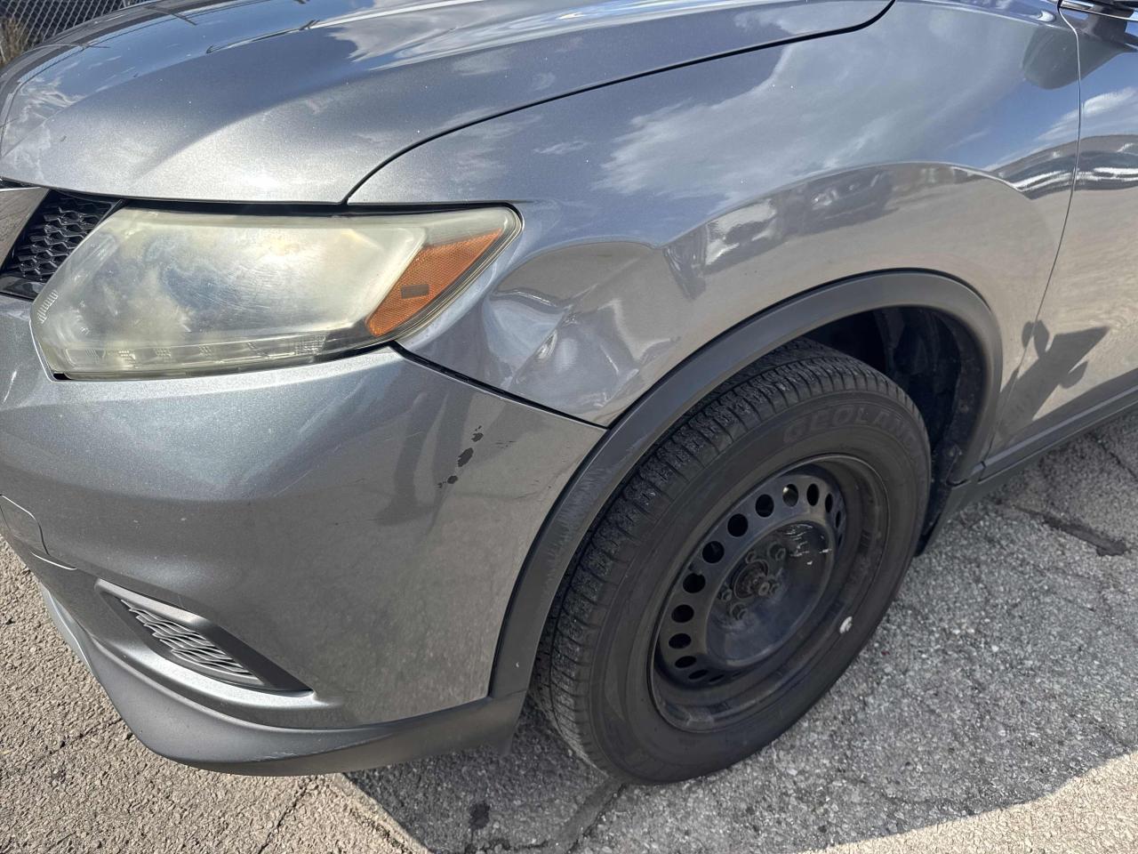 2016 Nissan Rogue AS IS Photo31