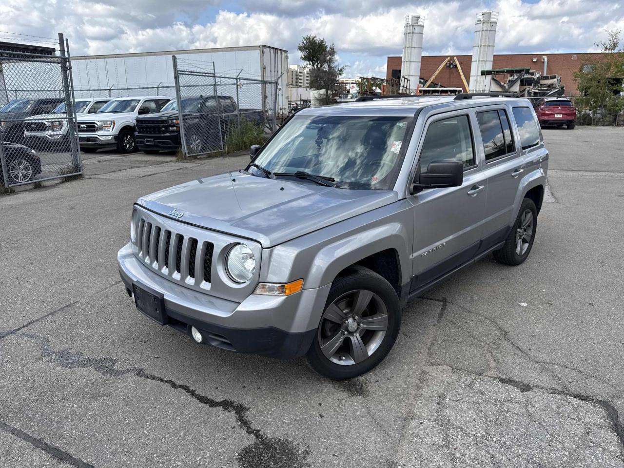 Used 2015 Jeep Patriot HIGH ALTITUDE MODEL, SUNROOF, AWD, HEATED SEATS, L for sale in Toronto, ON