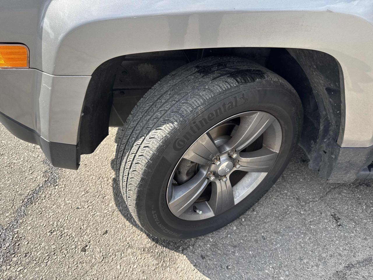 2015 Jeep Patriot HIGH ALTITUDE MODEL, SUNROOF, AWD, HEATED SEATS, L Photo