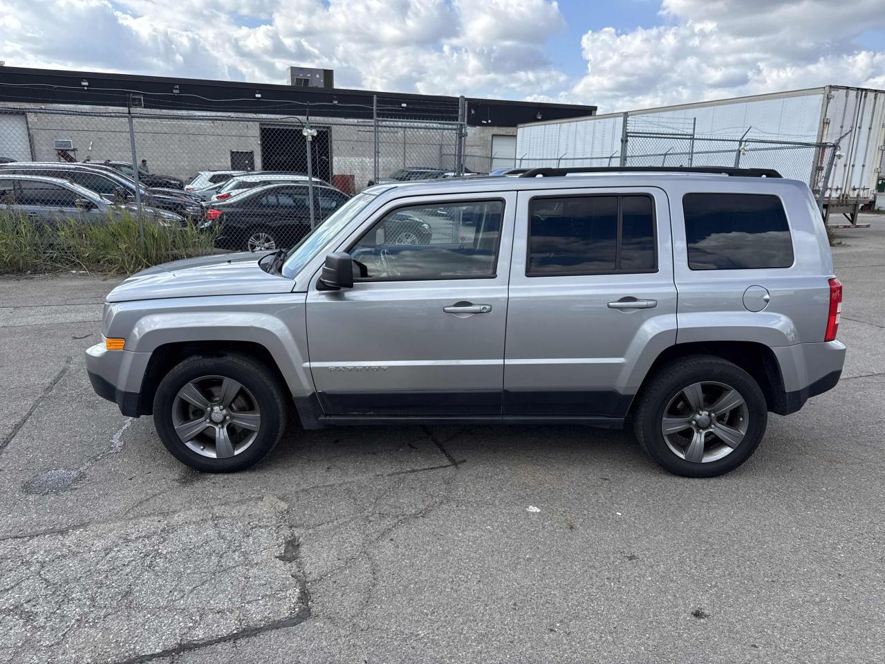 2015 Jeep Patriot HIGH ALTITUDE MODEL, SUNROOF, AWD, HEATED SEATS, L Photo3