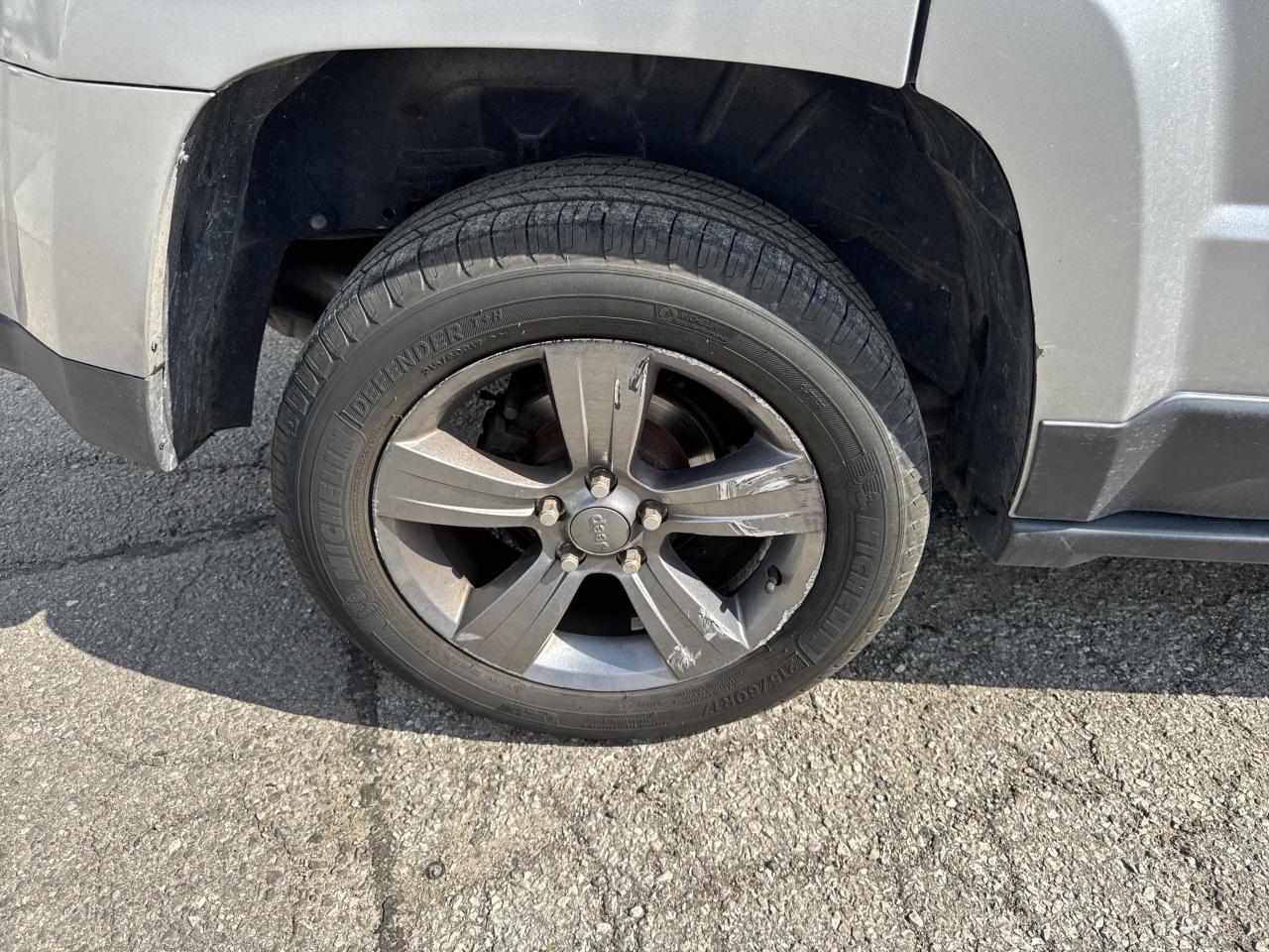 2015 Jeep Patriot HIGH ALTITUDE MODEL, SUNROOF, AWD, HEATED SEATS, L Photo6