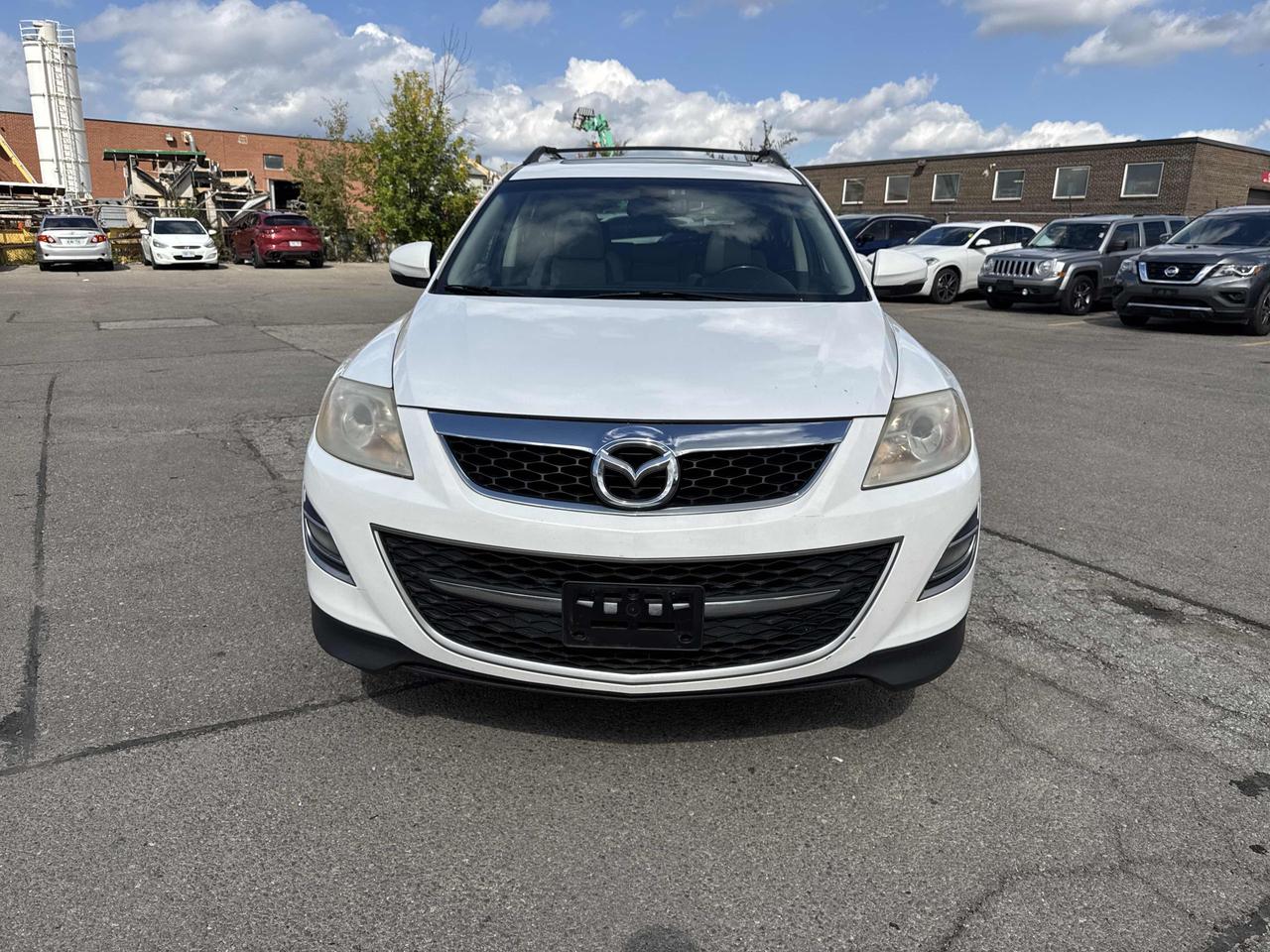 2011 Mazda CX-9 GT MODEL, AWD, 7 PASSENGER, LEATHER SEATS, SUNROOF Photo2