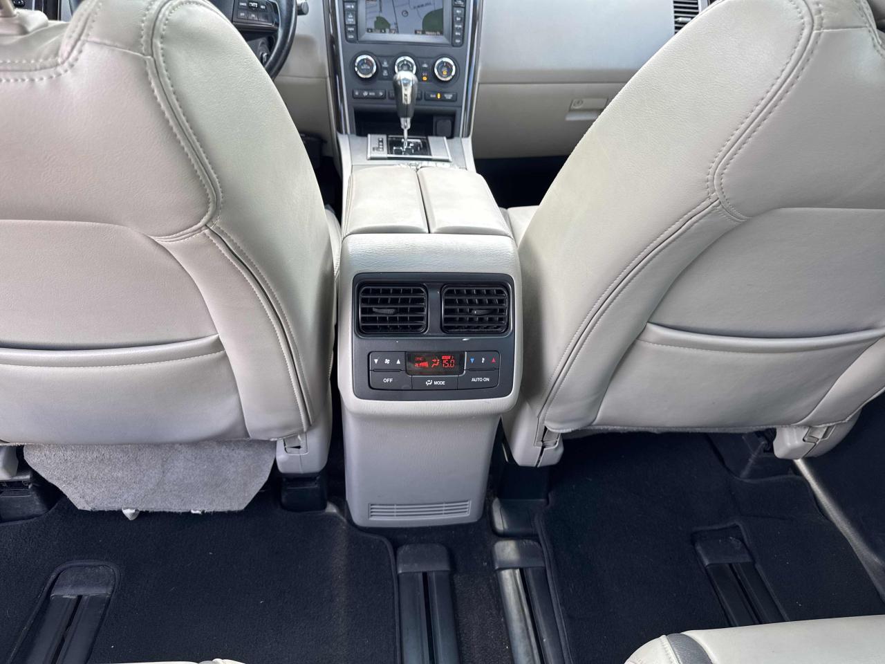 2011 Mazda CX-9 GT MODEL, AWD, 7 PASSENGER, LEATHER SEATS, SUNROOF Photo17