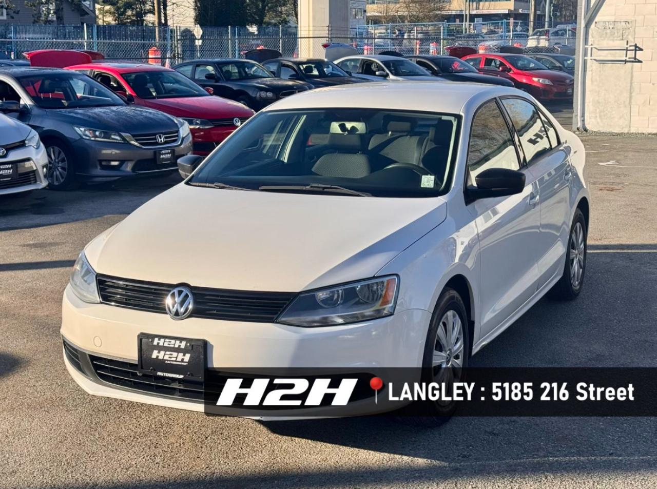 2013 Volkswagen Jetta FINANCING AVAILABLE Photo1