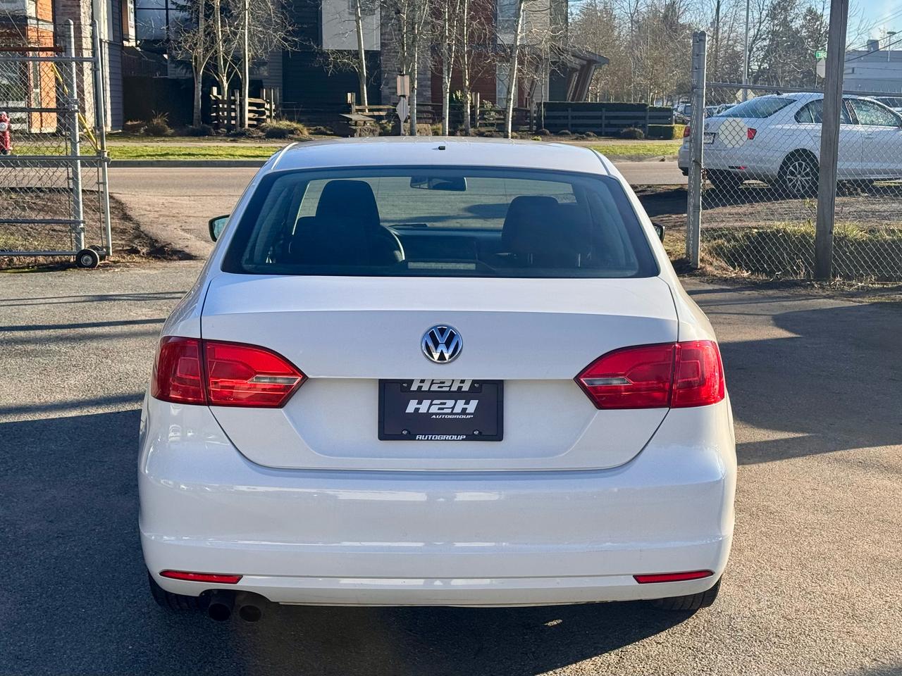 2013 Volkswagen Jetta FINANCING AVAILABLE Photo6