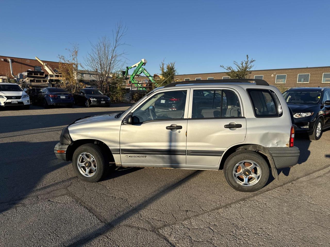 2000 Chevrolet Tracker as is Photo3