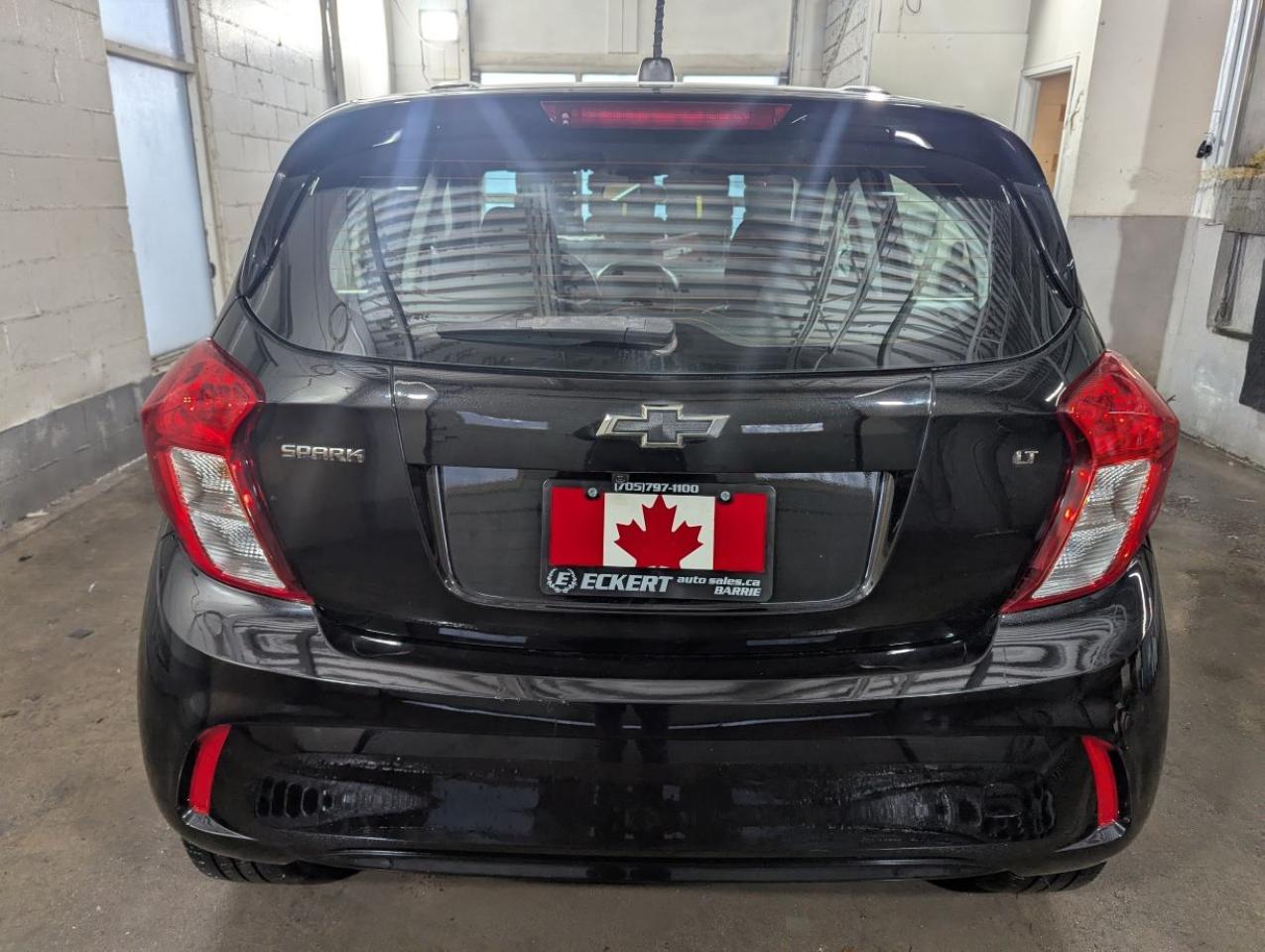 2021 Chevrolet Spark 1LT UNIQUE BLACK & WHITE EXTERIOR!! Photo