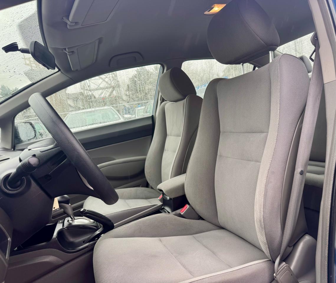 2009 Honda Civic FINANCING AVAILABLE Photo9