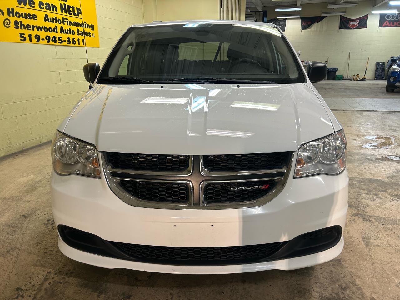 2019 Dodge Grand Caravan SXT Photo