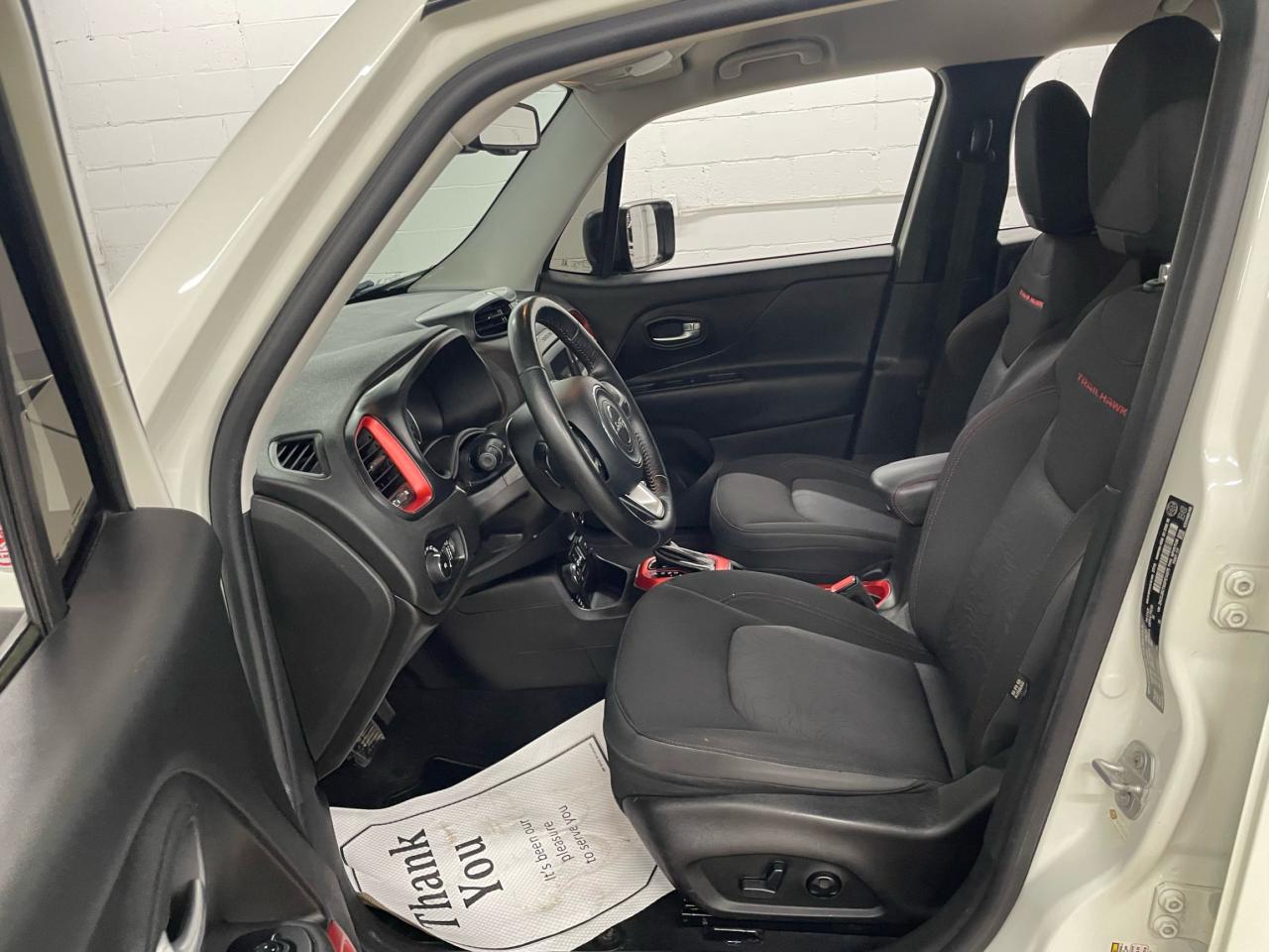 2016 Jeep Renegade 4WD 4dr Trailhawk