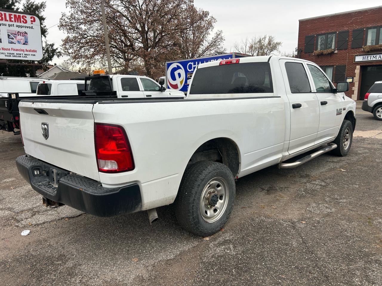 2018 RAM 2500 ST Photo2
