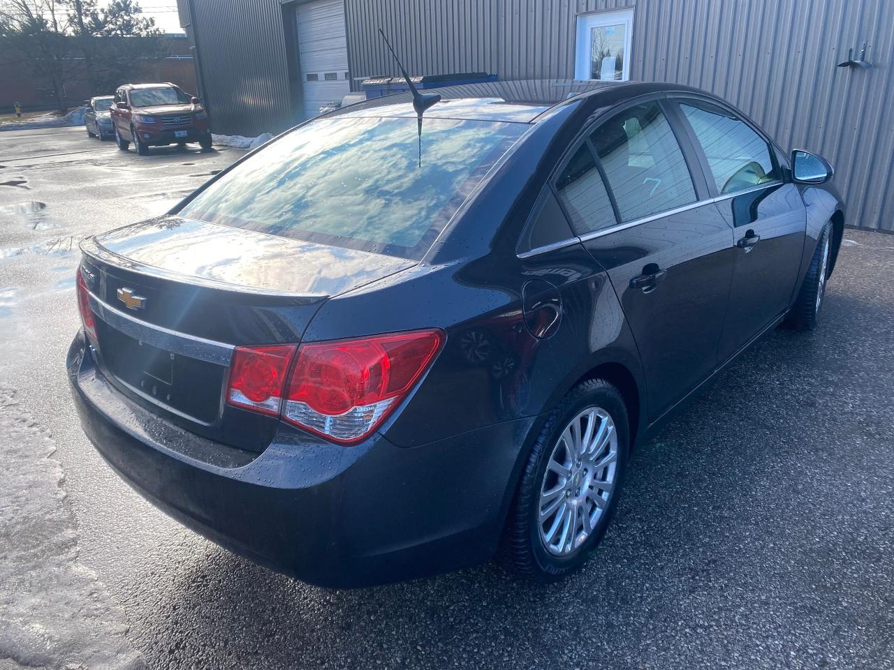 2014 Chevrolet Cruze Eco Photo
