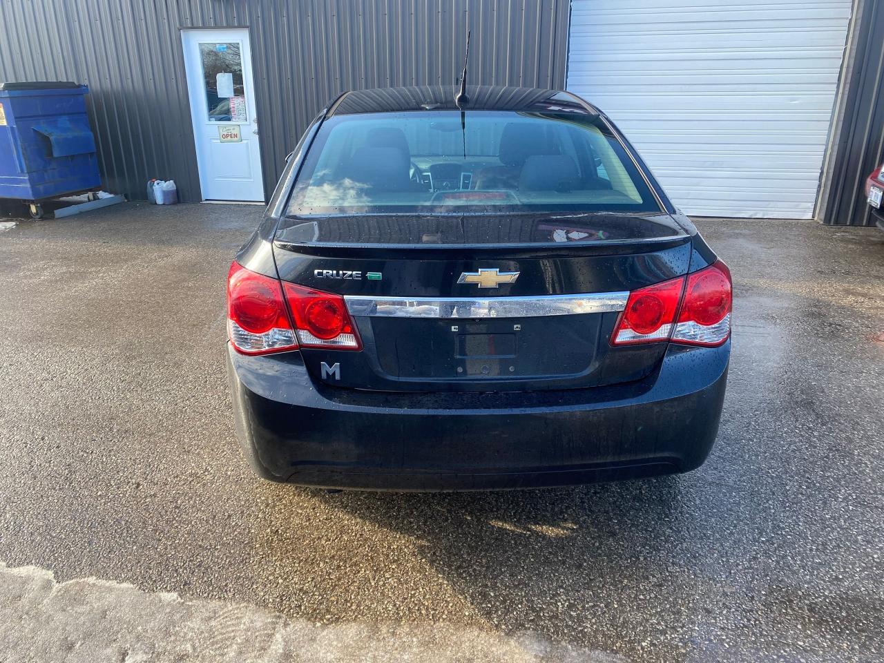 2014 Chevrolet Cruze Eco Photo