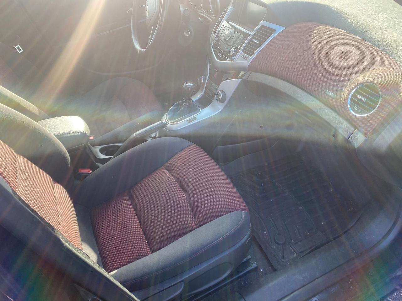 2014 Chevrolet Cruze Eco Photo