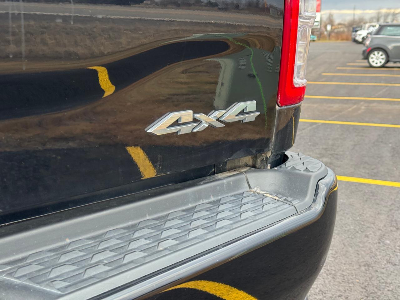 2019 RAM 3500 Big Horn **H/O 6.7L CUMMINS**AISIN TRANSMISSION** Photo