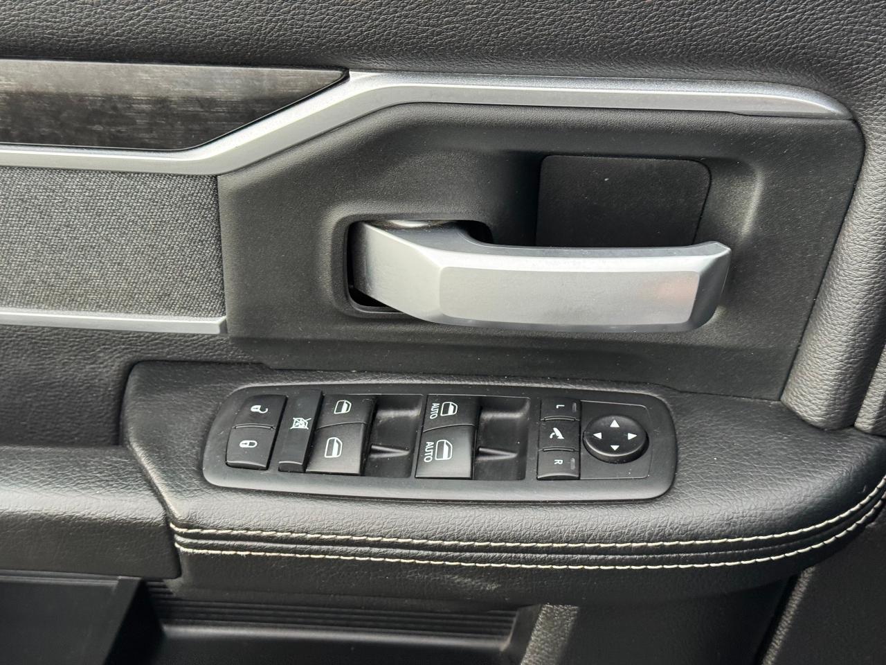 2019 RAM 3500 Big Horn **H/O 6.7L CUMMINS**AISIN TRANSMISSION** Photo