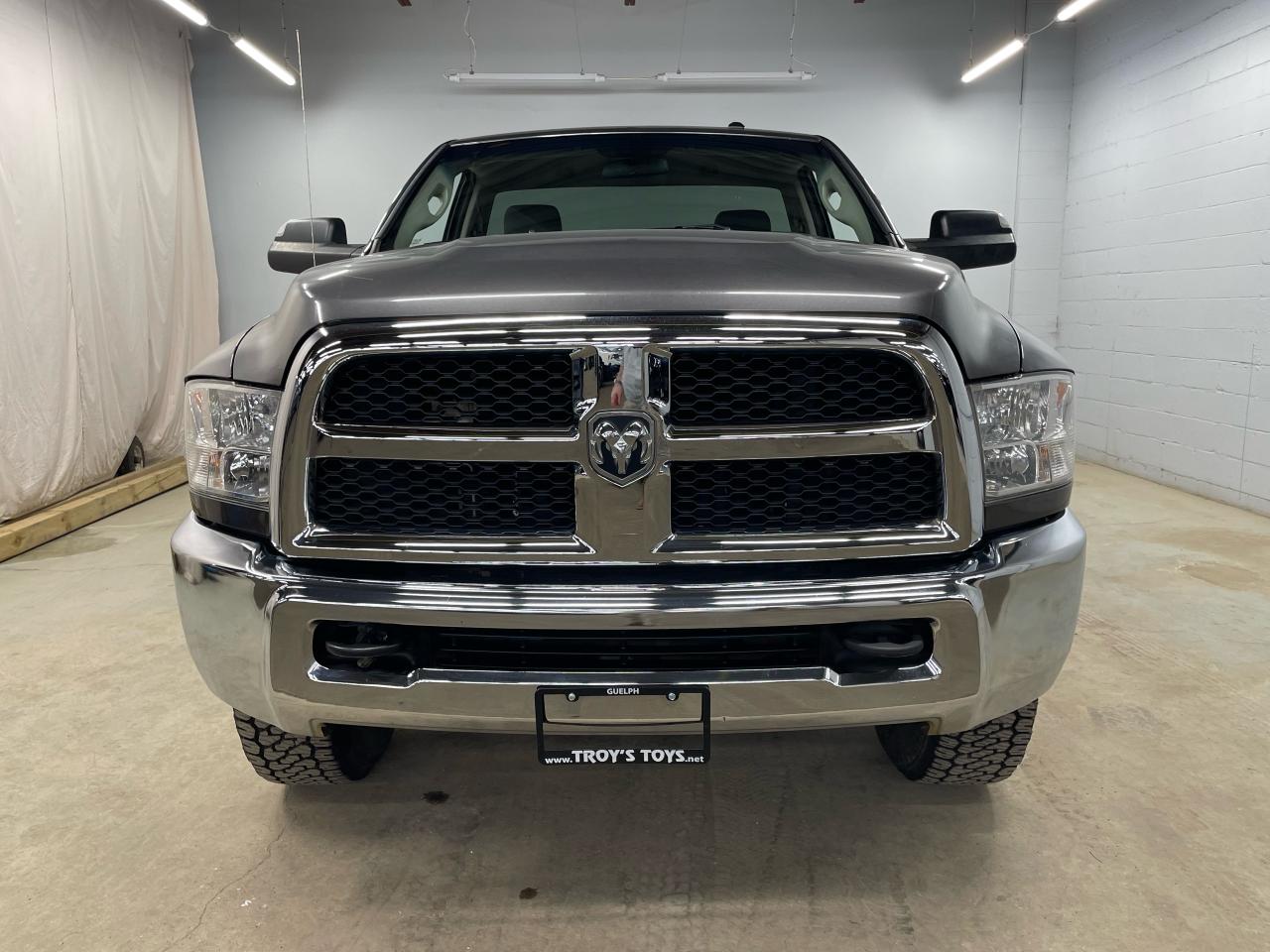 2016 RAM 3500 4WD Reg Cab 140.5" ST Photo
