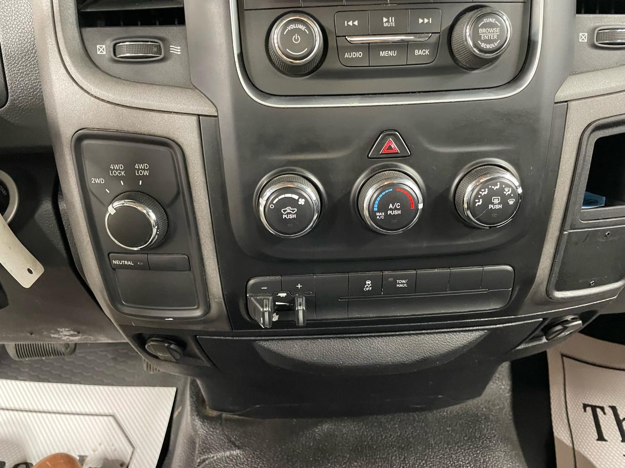 2016 RAM 3500 Reg Cab 140.5" ST | 4X4 | CLEAN CARFAX Photo