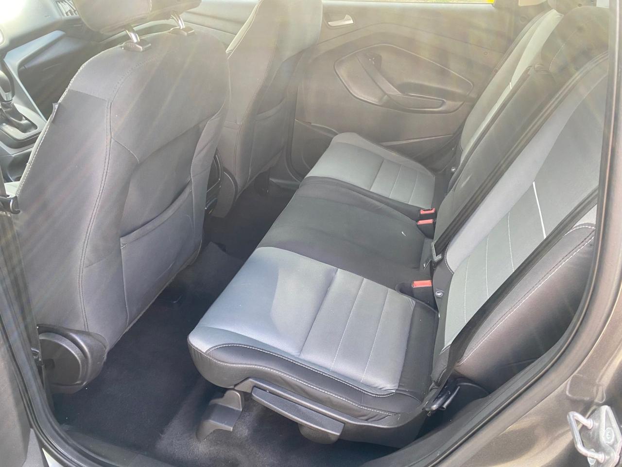 2015 Ford Escape SE Photo