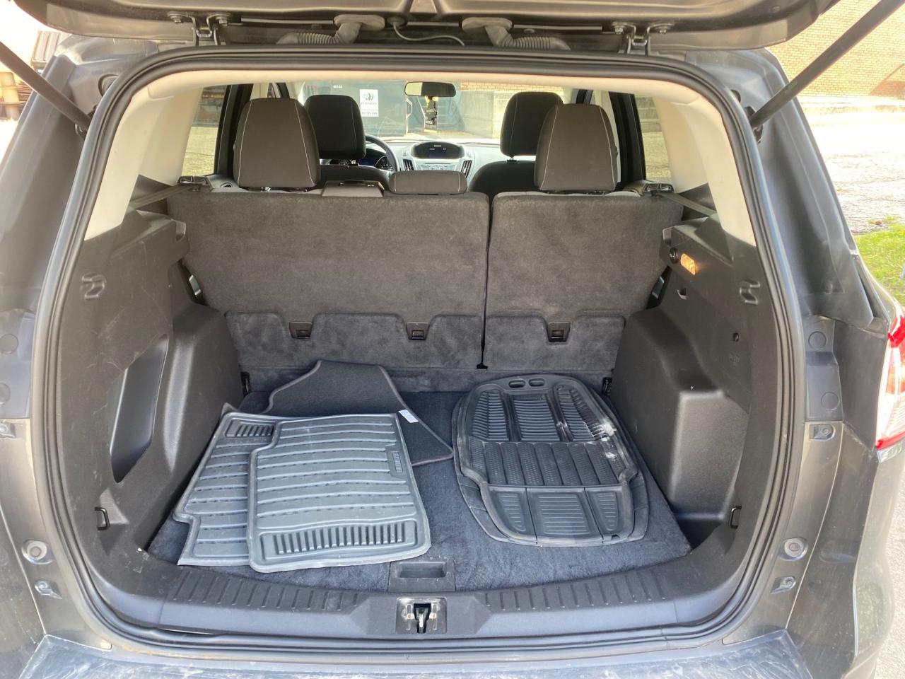 2015 Ford Escape SE Photo