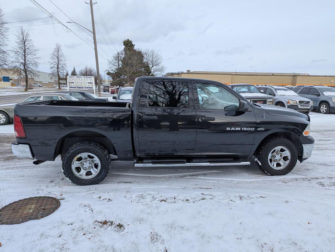 2011 RAM 1500 "WOW one OWNER 4X4" certified + FREE 6M warranty Photo