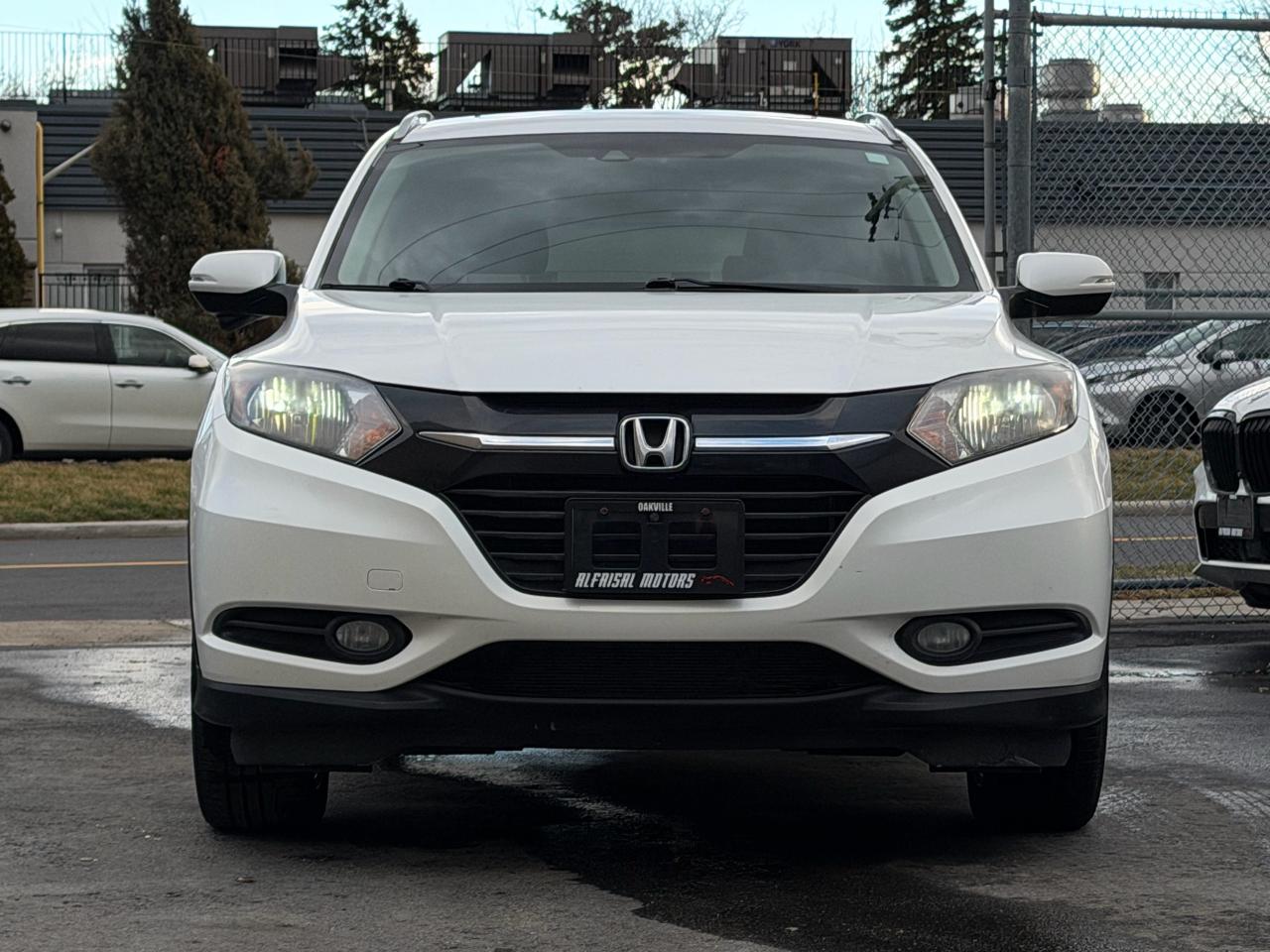 2016 Honda HR-V 4WD 4dr CVT EX-L w/Navi Photo