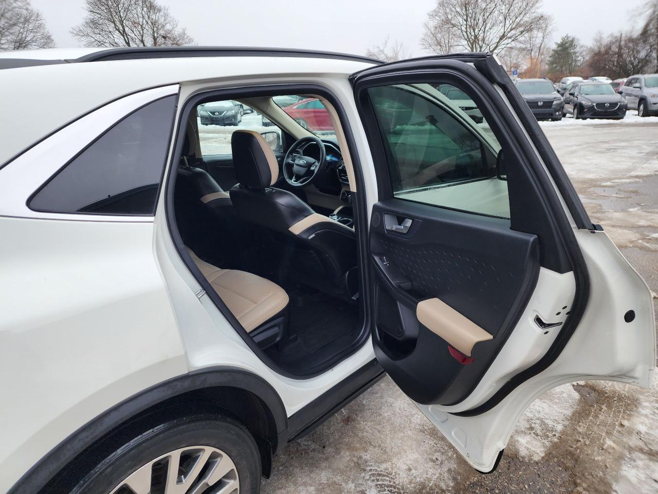 2020 Ford Escape Titanium Hybrid l Clean Carfax l AWD l Reliable Photo