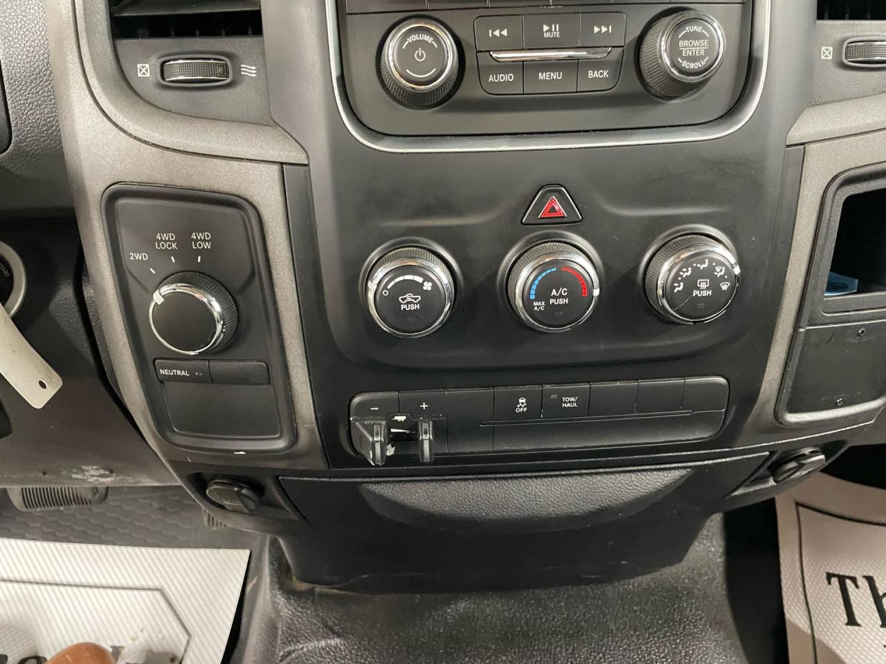 2016 RAM 3500 Reg Cab 140.5" ST | 4X4 | CLEAN CARFAX