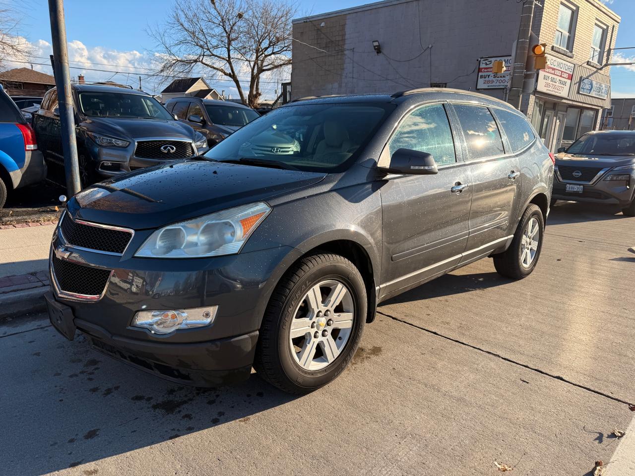 2011 Chevrolet Traverse AWD 4dr 2LT Photo